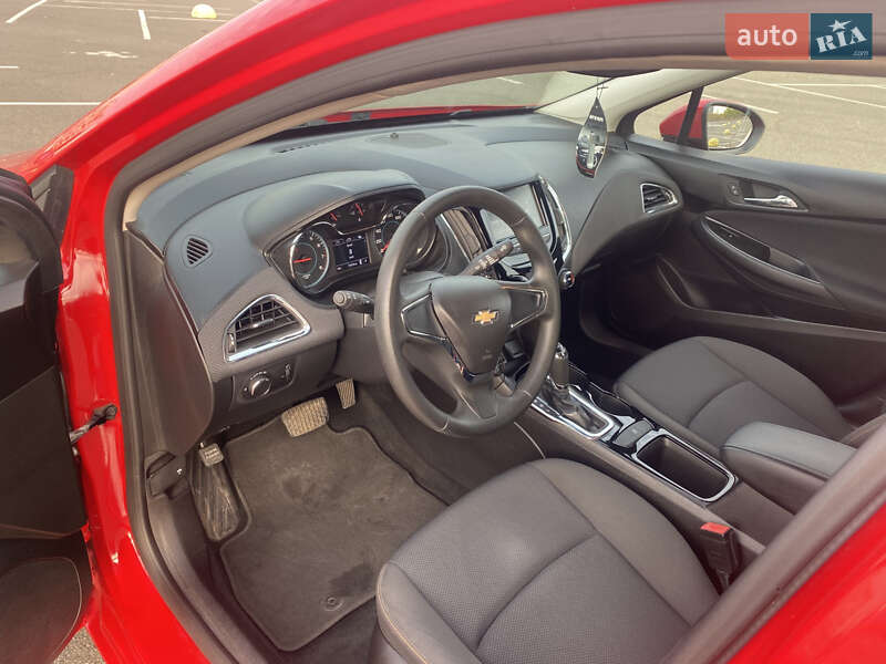 Седан Chevrolet Cruze 2016 в Києві фото 24 Седан Chevrolet Cruze 2016 в Києві