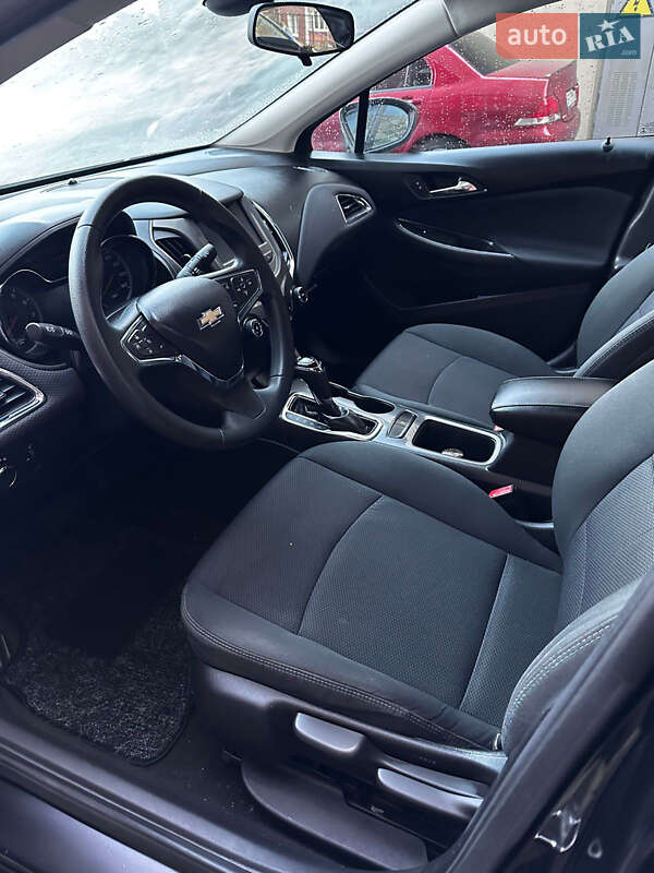 Седан Chevrolet Cruze 2016 в Вышгороде фото 19 Седан Chevrolet Cruze 2016 в Вышгороде