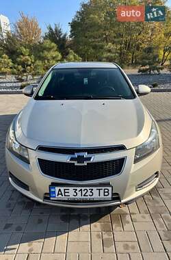 Седан Chevrolet Cruze 2013 в Дніпрі