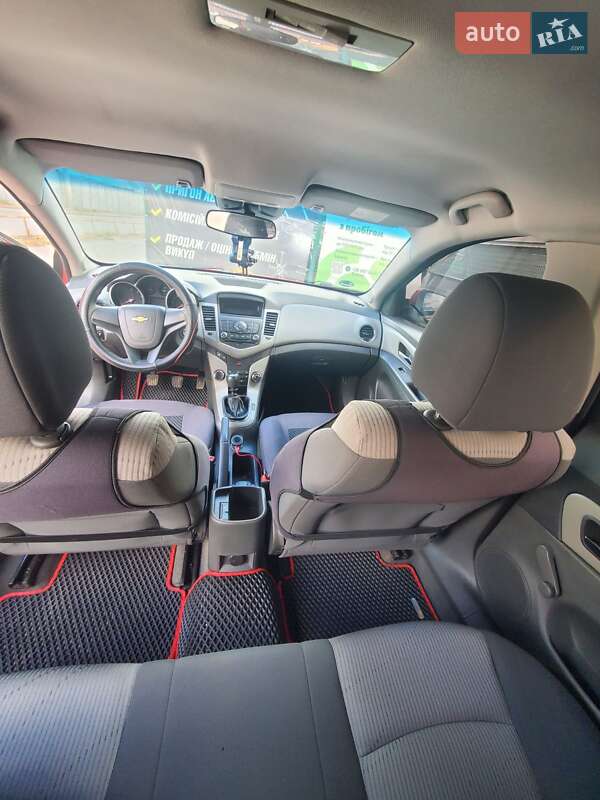 Седан Chevrolet Cruze 2009 в Хмельницком фото 17 Седан Chevrolet Cruze 2009 в Хмельницком