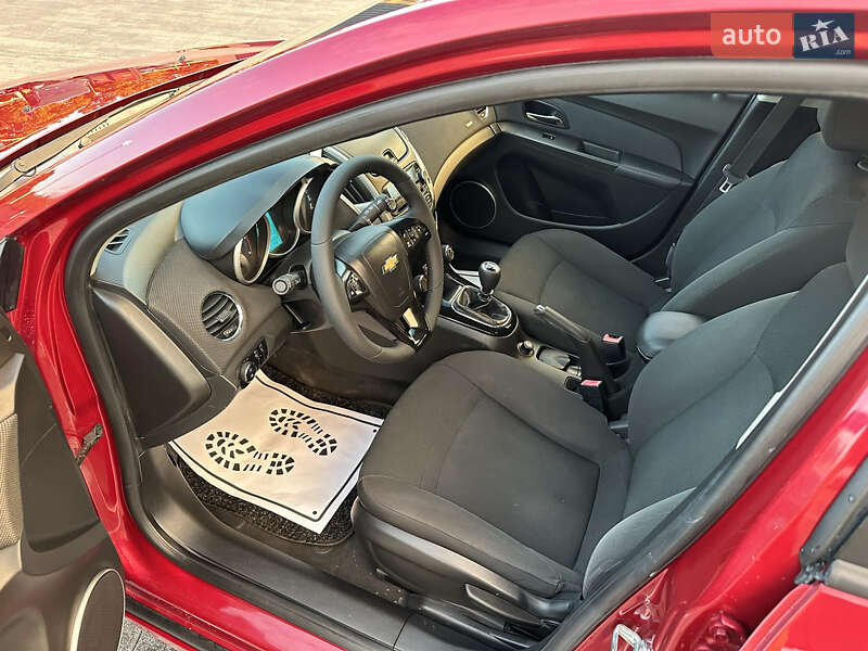 Универсал Chevrolet Cruze 2013 в Луцке фото 53 Универсал Chevrolet Cruze 2013 в Луцке