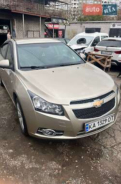 Седан Chevrolet Cruze 2011 в Киеве