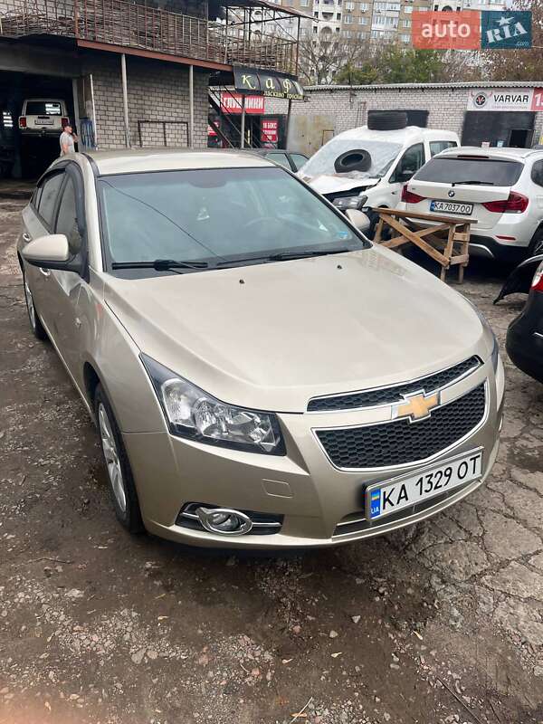Chevrolet Cruze 2011 Chevrolet Cruze 2011