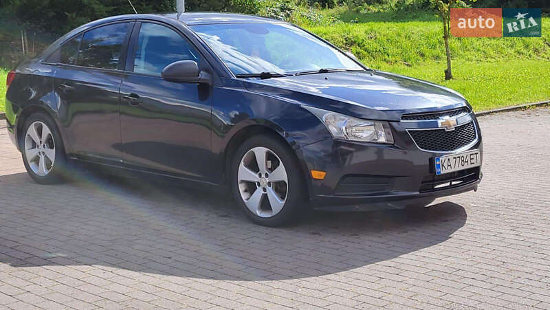 Седан Chevrolet Cruze 2014 в Чернігові