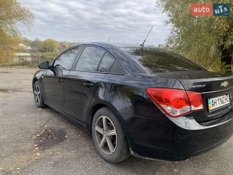 Седан Chevrolet Cruze 2011 в Богуславе фото 6 Седан Chevrolet Cruze 2011 в Богуславе