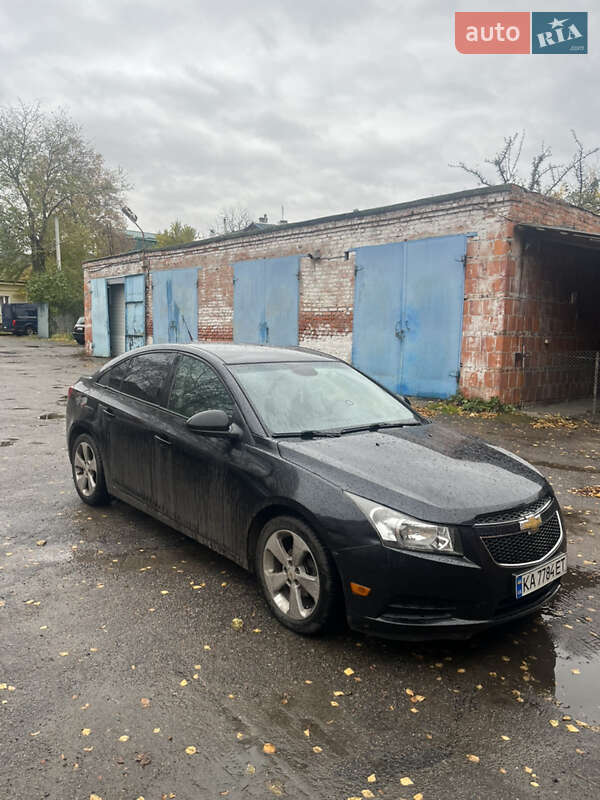 Седан Chevrolet Cruze 2014 в Чернігові