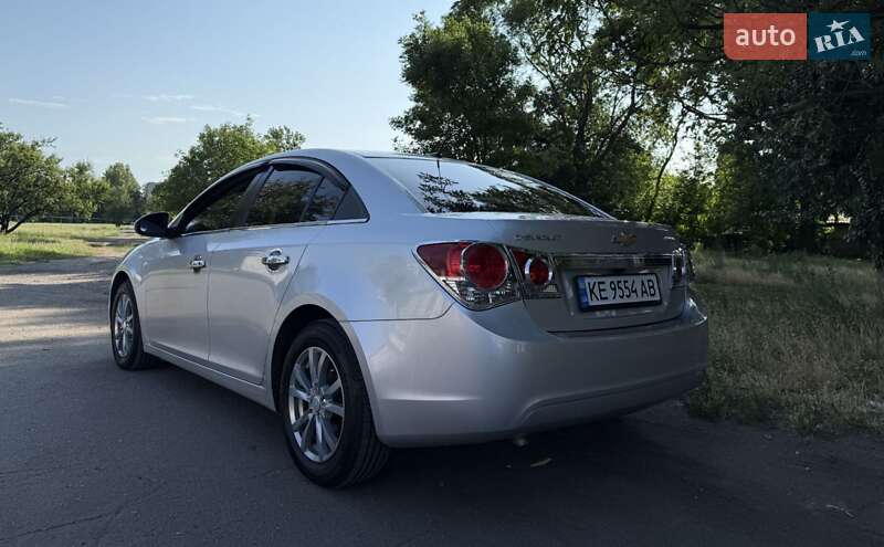 Седан Chevrolet Cruze 2011 в Днепре фото 33 Седан Chevrolet Cruze 2011 в Днепре