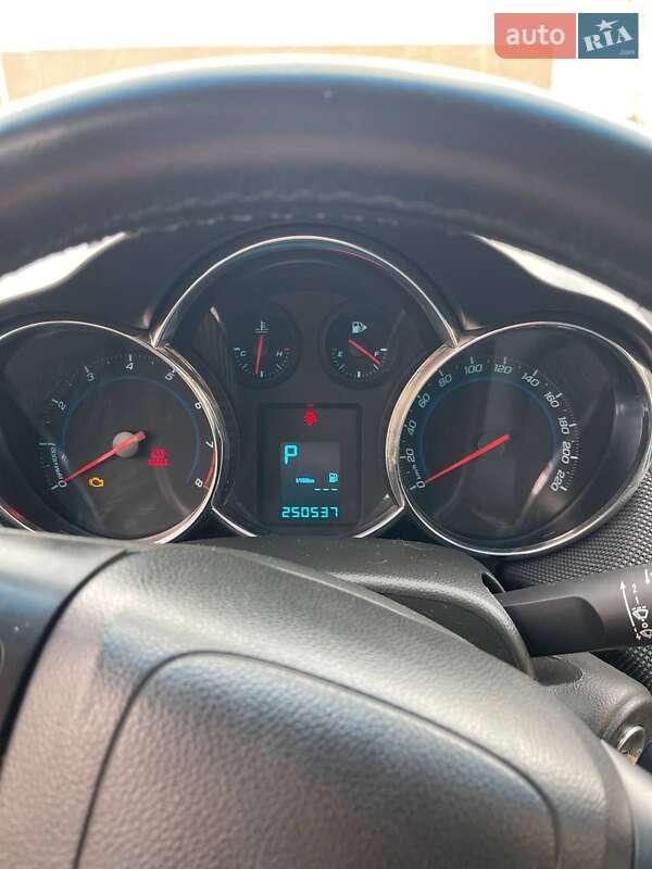 Универсал Chevrolet Cruze 2012 в Запорожье фото 7 Универсал Chevrolet Cruze 2012 в Запорожье