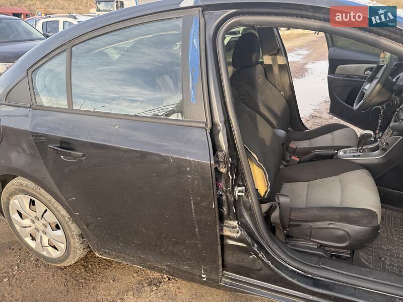 Седан Chevrolet Cruze 2015 в Киеве