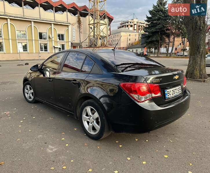 Седан Chevrolet Cruze 2009 в Тернополе