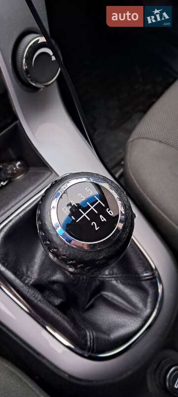 Універсал Chevrolet Cruze 2012 в Івано-Франківську