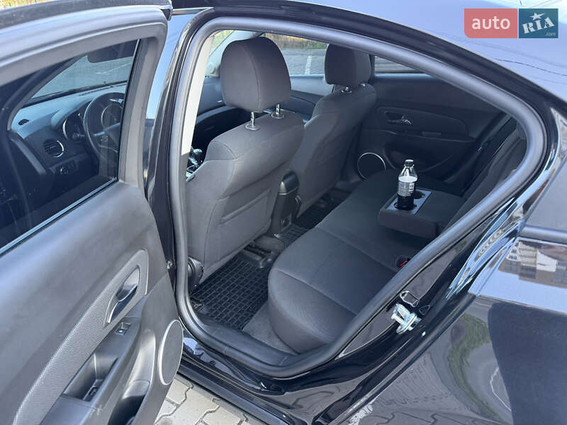 Седан Chevrolet Cruze 2014 в Луцке фото 7 Седан Chevrolet Cruze 2014 в Луцке