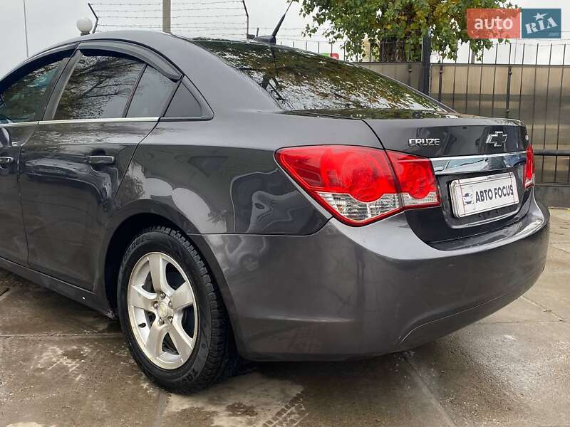 Седан Chevrolet Cruze 2013 в Києві фото 5 Седан Chevrolet Cruze 2013 в Києві