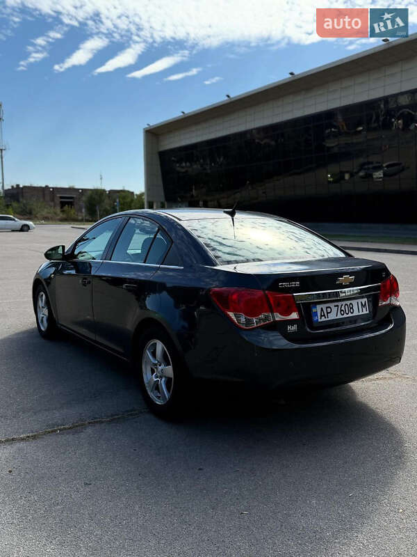 Седан Chevrolet Cruze 2014 в Запорожье