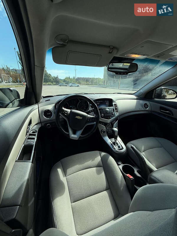 Седан Chevrolet Cruze 2014 в Запорожье