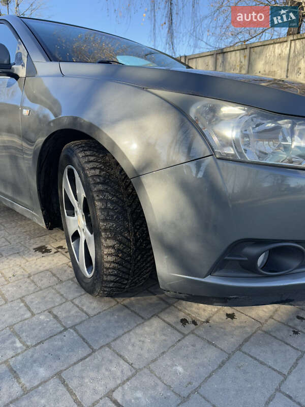 Седан Chevrolet Cruze 2009 в Львове фото 20 Седан Chevrolet Cruze 2009 в Львове