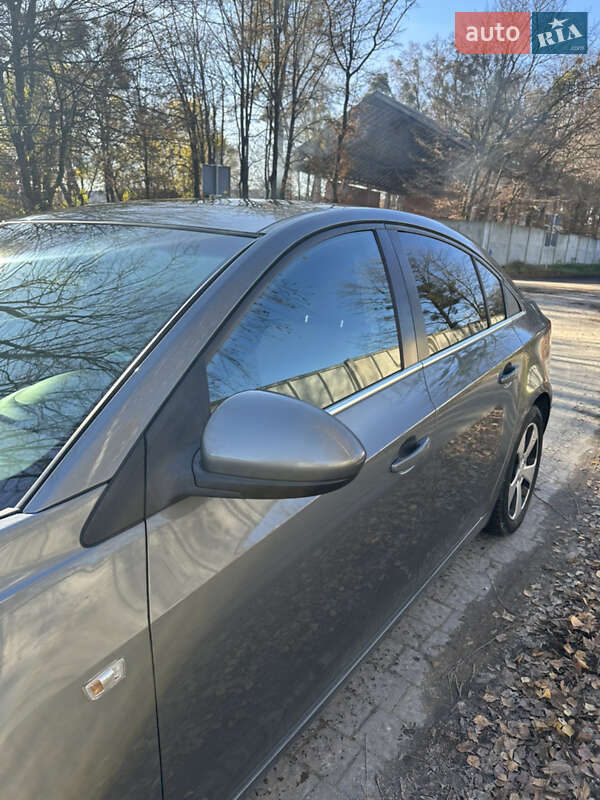 Седан Chevrolet Cruze 2009 в Львове фото 51 Седан Chevrolet Cruze 2009 в Львове