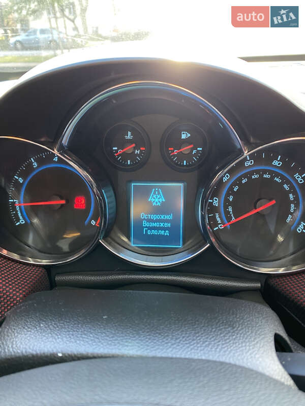 Седан Chevrolet Cruze 2014 в Киеве