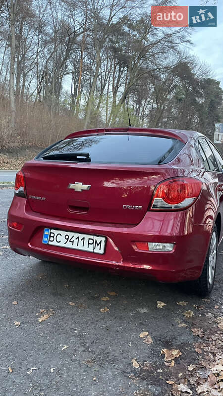 Хэтчбек Chevrolet Cruze 2014 в Львове