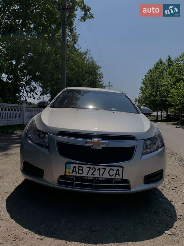 Седан Chevrolet Cruze 2014 в Львове