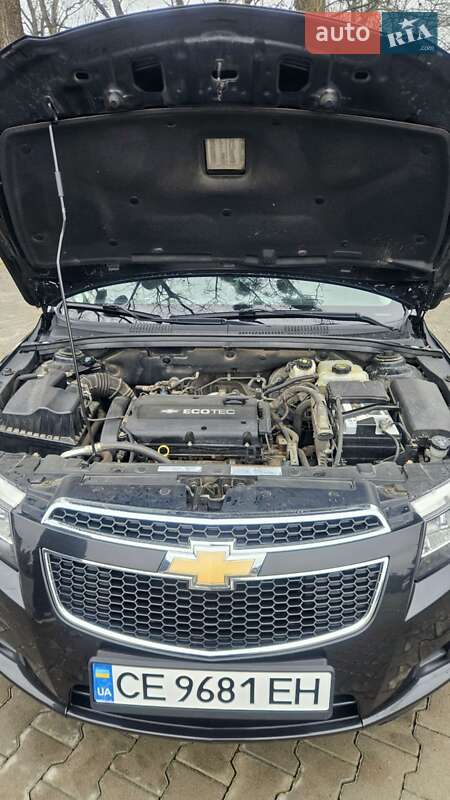 Седан Chevrolet Cruze 2012 в Чернівцях