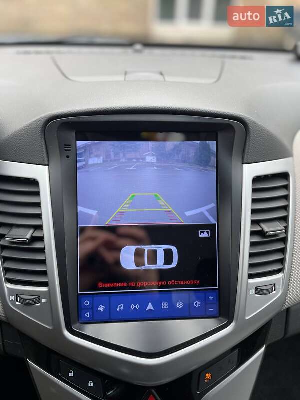 Седан Chevrolet Cruze 2010 в Киеве