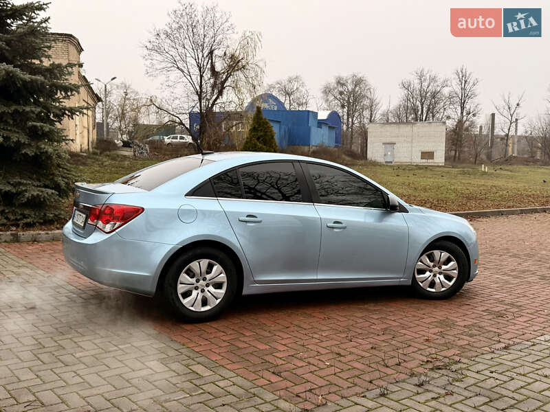 Седан Chevrolet Cruze 2011 в Харькове фото 4 Седан Chevrolet Cruze 2011 в Харькове