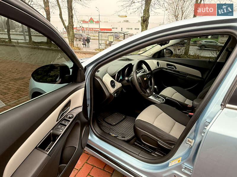 Седан Chevrolet Cruze 2011 в Харькове фото 29 Седан Chevrolet Cruze 2011 в Харькове