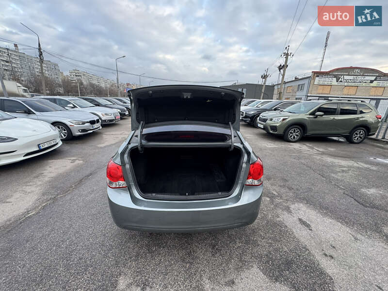 Седан Chevrolet Cruze 2009 в Запорожье фото 15 Седан Chevrolet Cruze 2009 в Запорожье