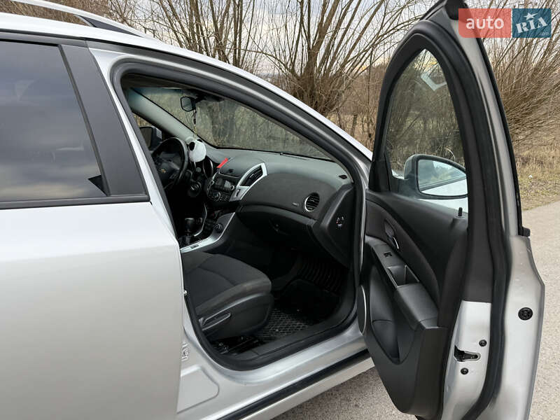 Универсал Chevrolet Cruze 2013 в Львове