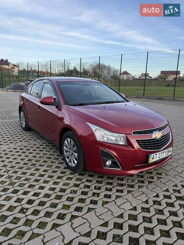Седан Chevrolet Cruze 2012 в Івано-Франківську