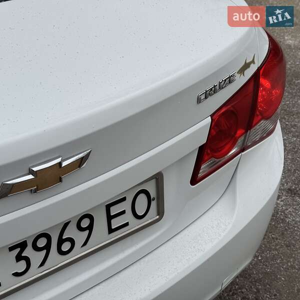 Седан Chevrolet Cruze 2011 в Дніпрі