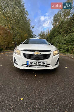 Седан Chevrolet Cruze 2013 в Львові