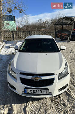 Седан Chevrolet Cruze 2010 в Львове