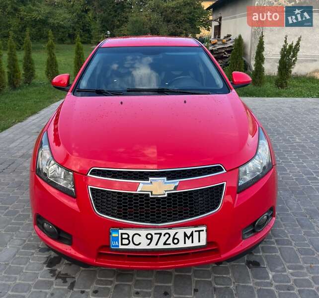 Седан Chevrolet Cruze 2010 в Дрогобичі