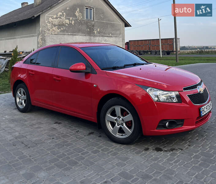 Седан Chevrolet Cruze 2010 в Дрогобичі