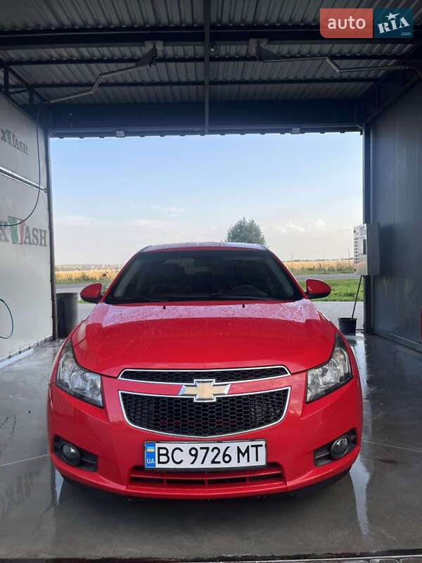 Седан Chevrolet Cruze 2010 в Дрогобичі