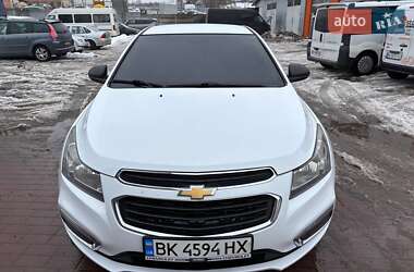 Седан Chevrolet Cruze 2015 в Ровно
