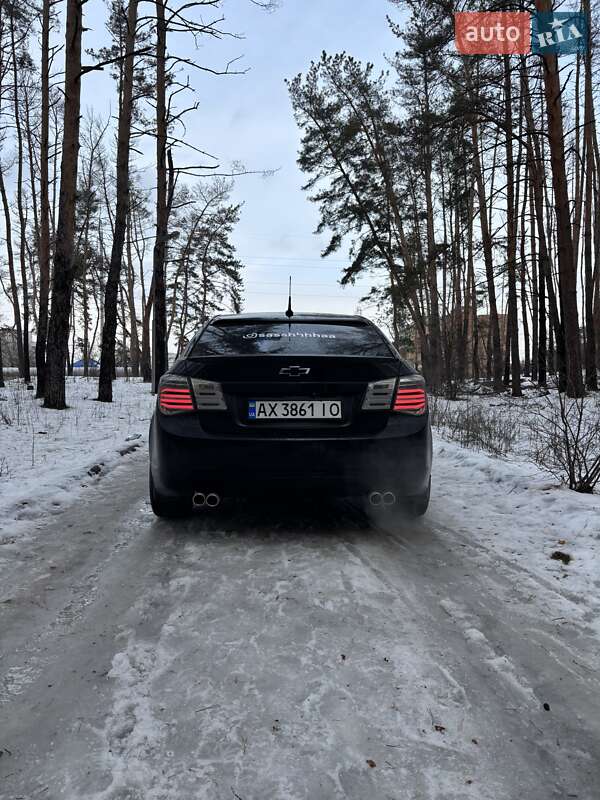 Седан Chevrolet Cruze 2011 в Харькове