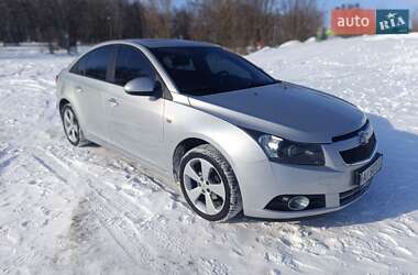 Седан Chevrolet Cruze 2009 в Прилуках