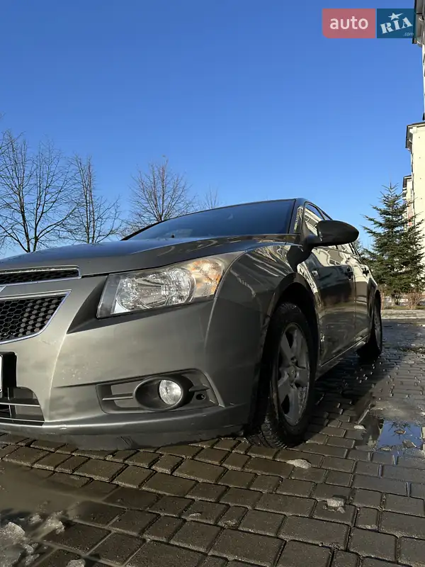 Chevrolet Cruze 2009 VIN KL1JF69E9AK562164 фото оголошення 16 з 51