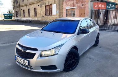 Седан Chevrolet Cruze 2010 в Миколаєві