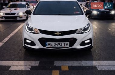 Седан Chevrolet Cruze 2018 в Кривом Роге