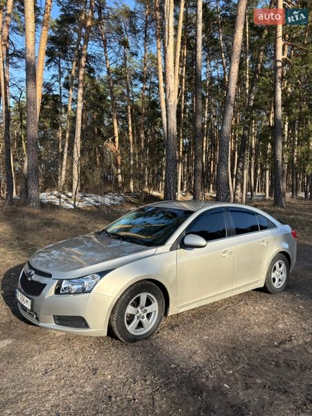 Седан Chevrolet Cruze 2014 в Чернигове