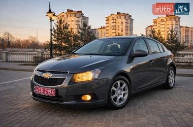 Хэтчбек Chevrolet Cruze 2012 в Ивано-Франковске