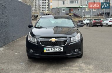 Седан Chevrolet Cruze 2010 в Киеве