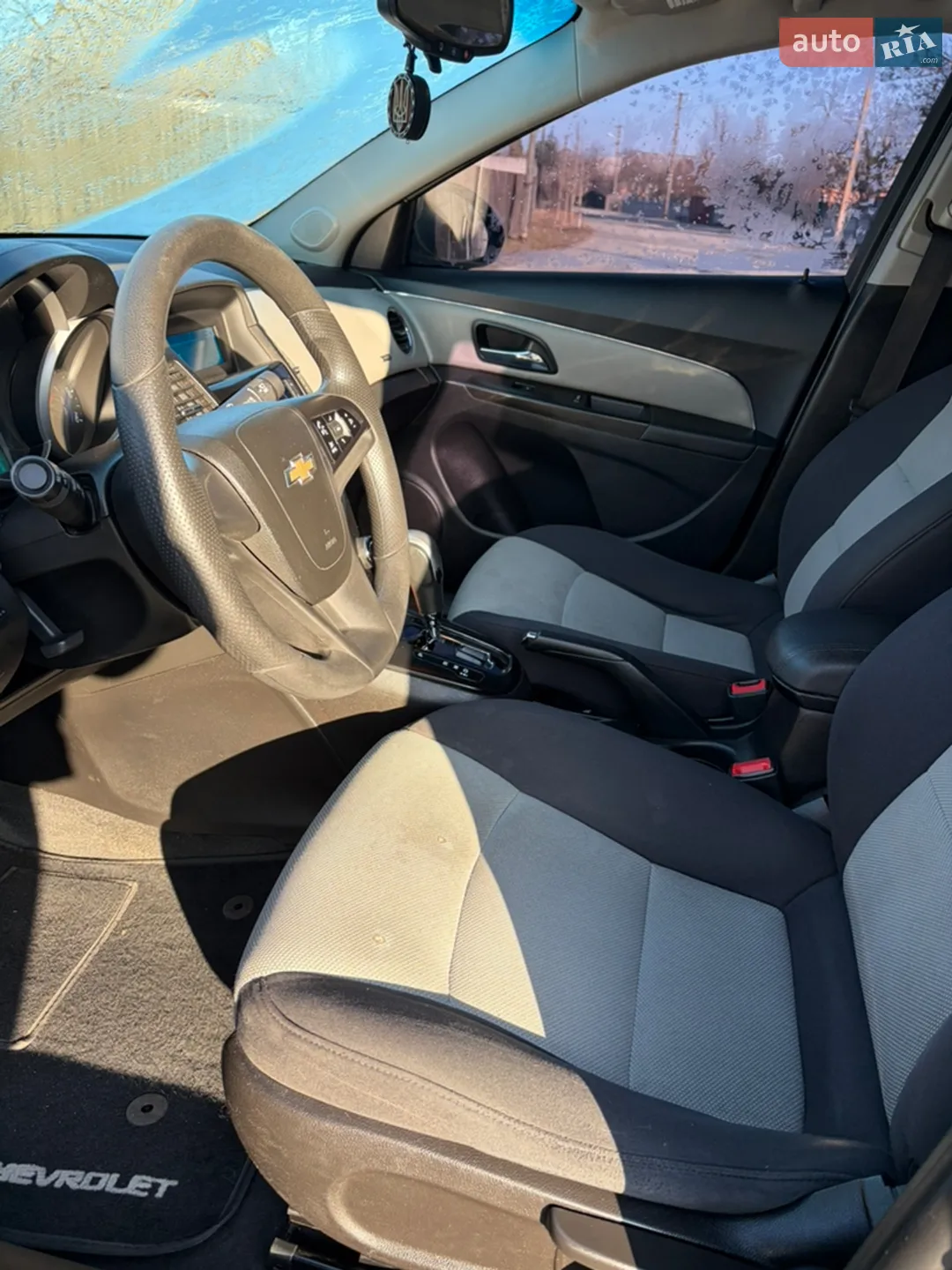 2015 Chevrolet Cruze - мініатюра 17