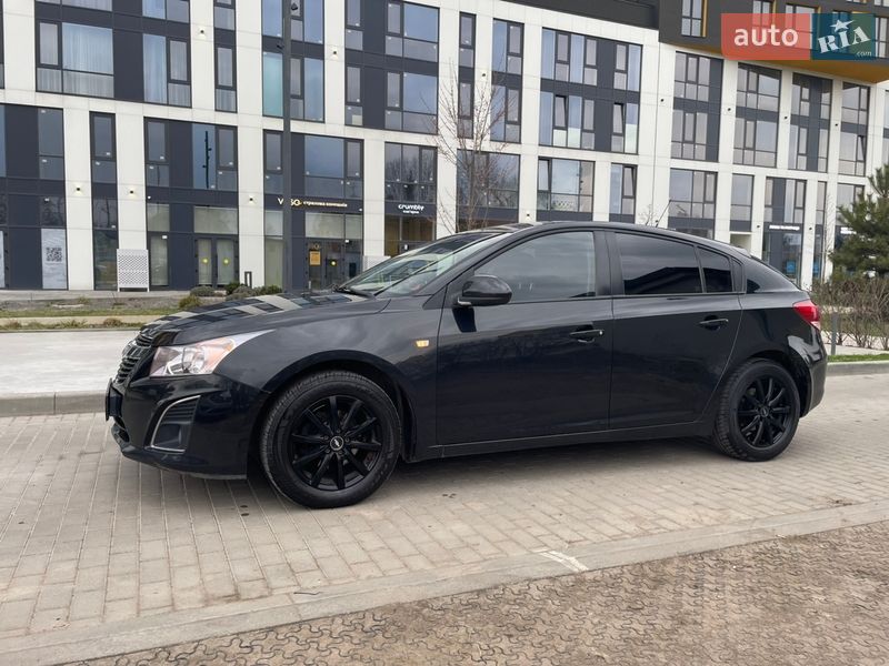 Хэтчбек Chevrolet Cruze 2012 в Львове
