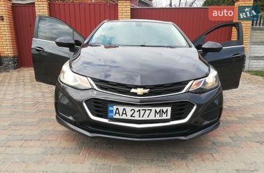 Седан Chevrolet Cruze 2017 в Киеве
