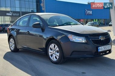 Седан Chevrolet Cruze 2015 в Києві